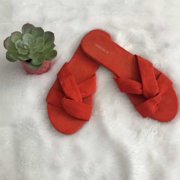Divided Shoes - H&M Divided Red/Orange Sandals GUC